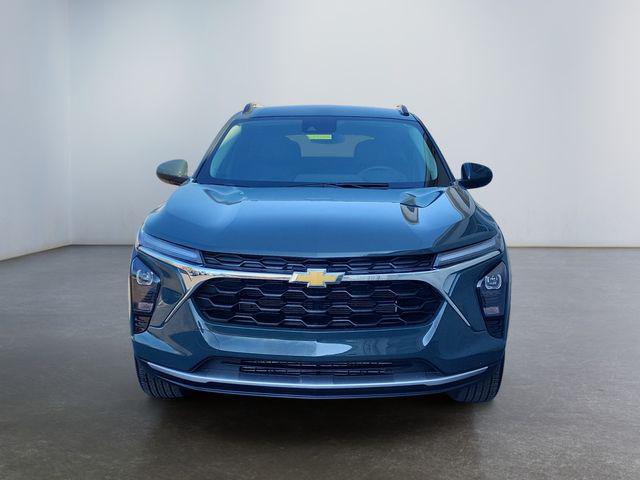 used 2025 Chevrolet Trax car, priced at $24,695