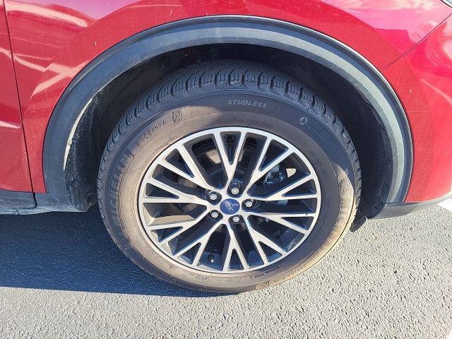 used 2022 Ford Escape car, priced at $22,212