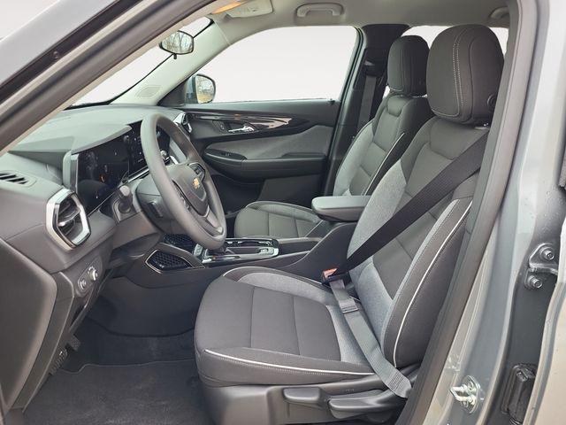 used 2025 Chevrolet TrailBlazer car, priced at $25,600