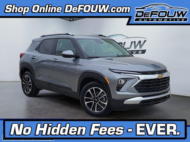 used 2025 Chevrolet TrailBlazer car, priced at $25,600