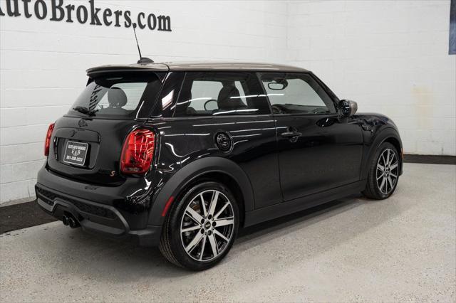 used 2023 MINI Hardtop car, priced at $27,895