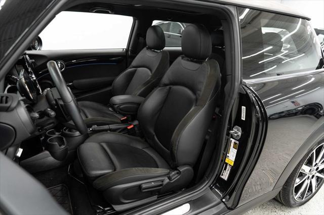 used 2023 MINI Hardtop car, priced at $27,895