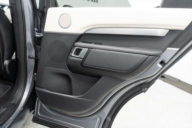 used 2021 Land Rover Discovery car, priced at $34,900