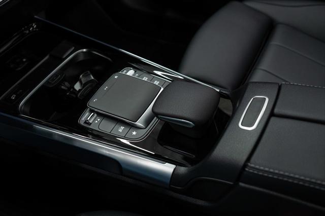 used 2021 Mercedes-Benz GLB 250 car, priced at $31,750
