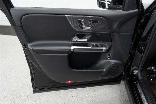 used 2021 Mercedes-Benz GLB 250 car, priced at $30,875