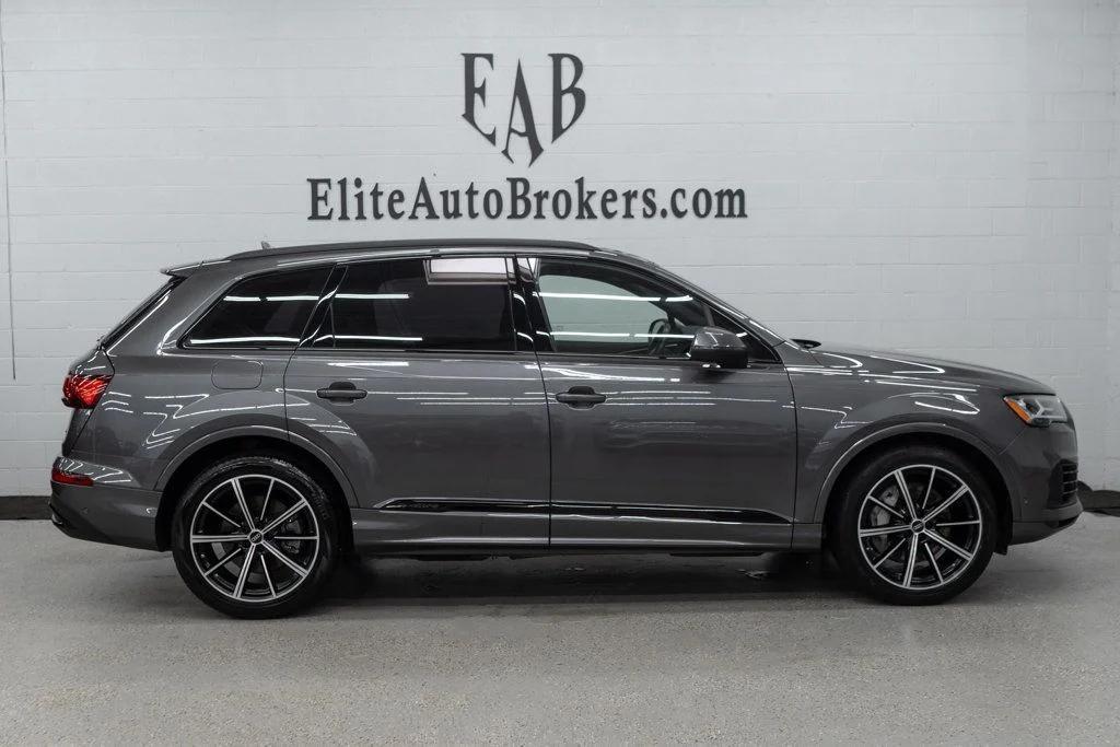 used 2022 Audi Q7 car, priced at $46,995