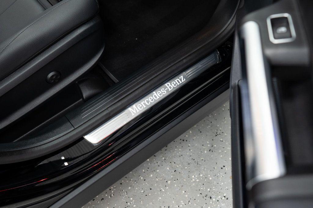 used 2024 Mercedes-Benz GLB 250 car, priced at $37,598