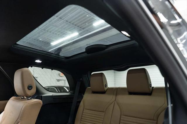 used 2023 Land Rover Discovery car, priced at $41,987
