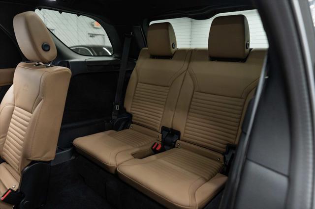 used 2023 Land Rover Discovery car, priced at $42,500