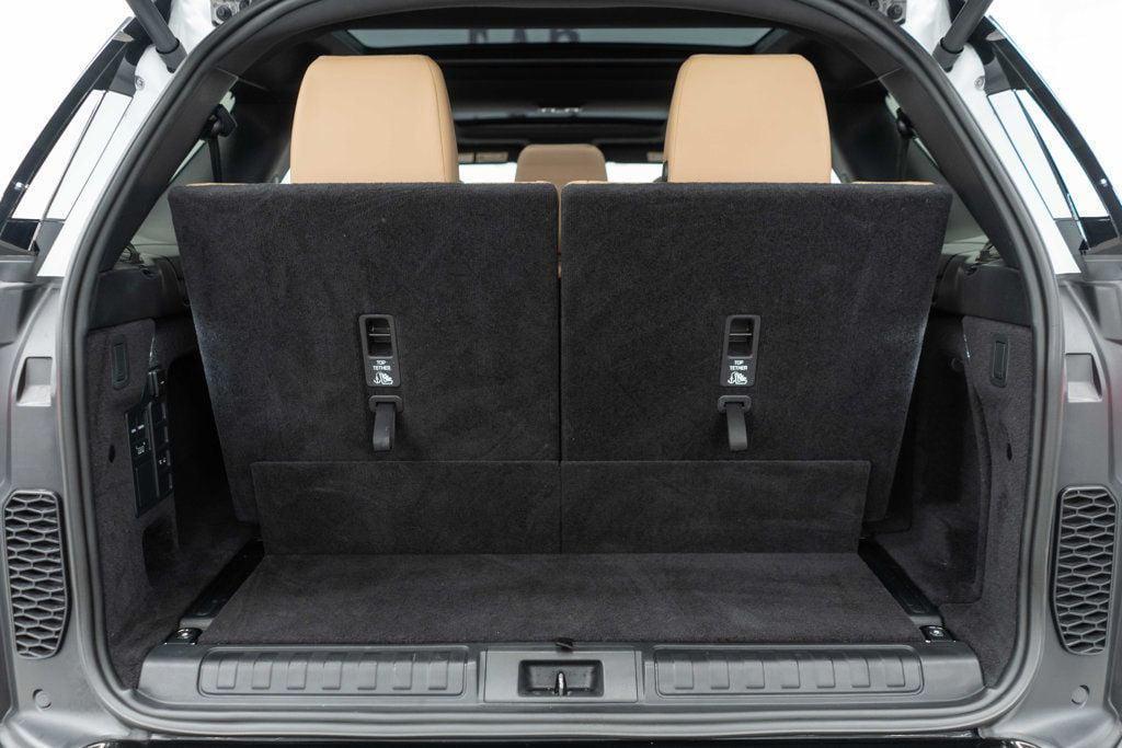 used 2024 Land Rover Discovery car, priced at $48,500