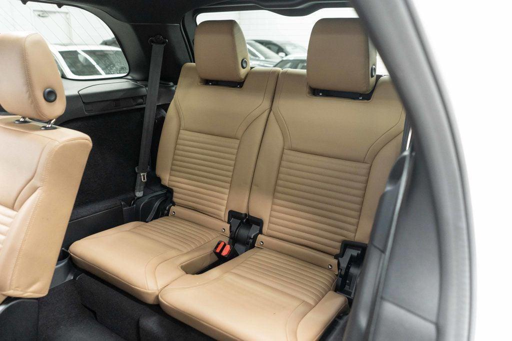 used 2024 Land Rover Discovery car, priced at $48,500