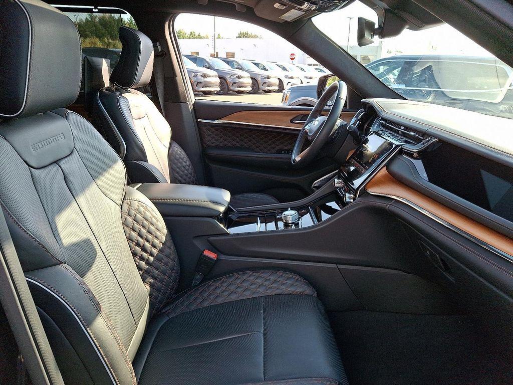 used 2023 Jeep Grand Cherokee L car, priced at $52,598