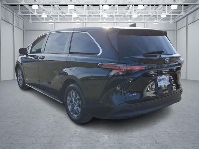 used 2021 Toyota Sienna car, priced at $30,598