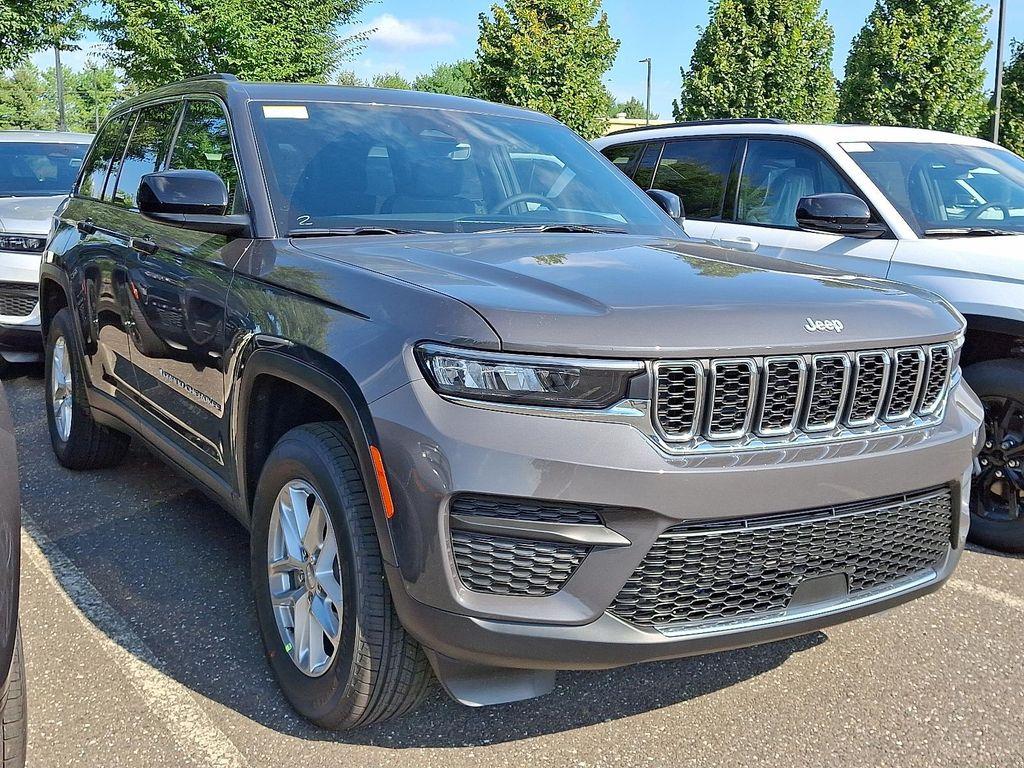 new 2025 Jeep Grand Cherokee car, priced at $41,519