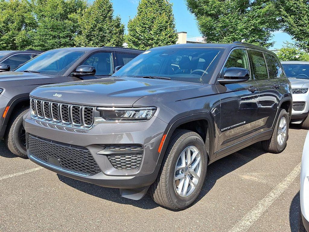 new 2025 Jeep Grand Cherokee car, priced at $41,519