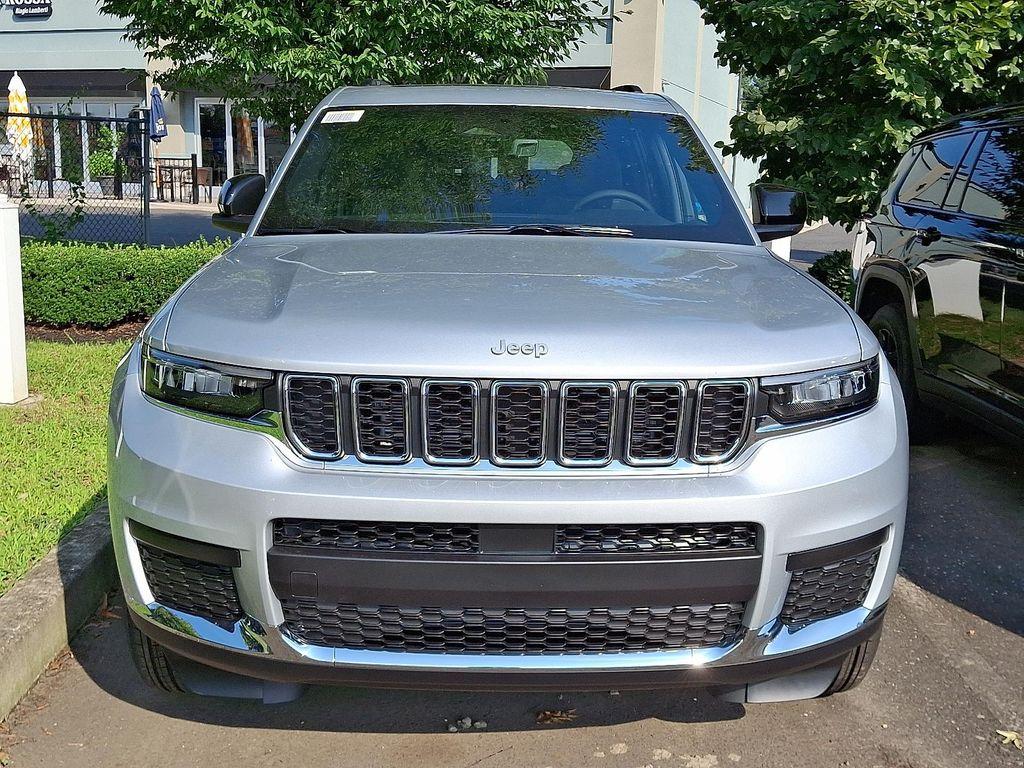 new 2025 Jeep Grand Cherokee L car, priced at $41,224