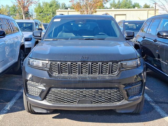 new 2025 Jeep Grand Cherokee car, priced at $47,274