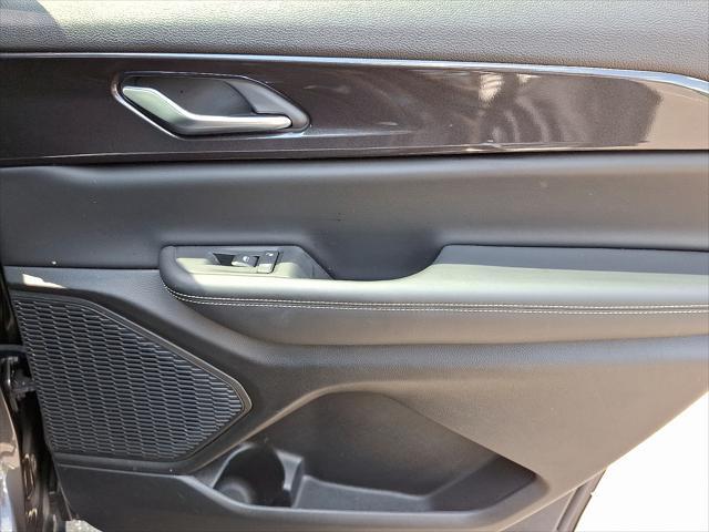 used 2023 Jeep Grand Cherokee L car