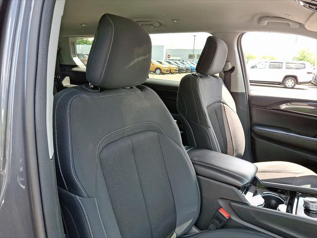 used 2023 Jeep Grand Cherokee L car