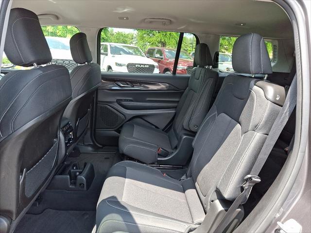 used 2023 Jeep Grand Cherokee L car