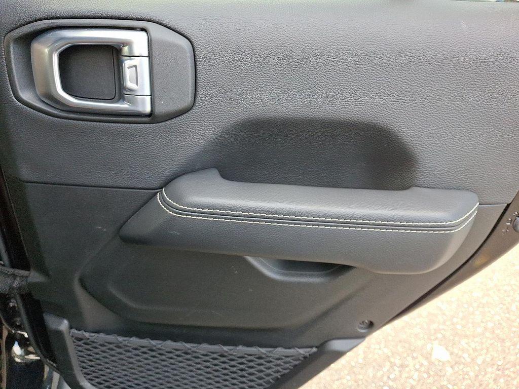 used 2021 Jeep Wrangler Unlimited car, priced at $30,598