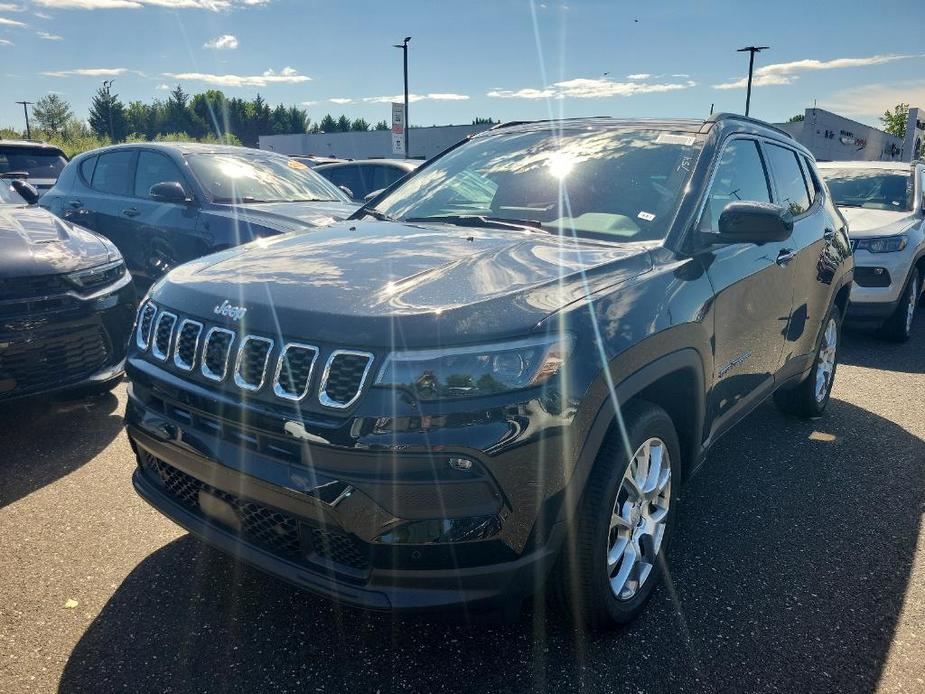 new 2024 Jeep Compass car, priced at $38,609