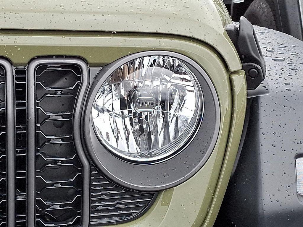 new 2026 Jeep Wrangler car, priced at $52,499