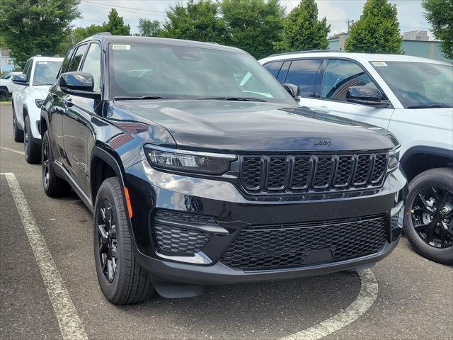 new 2024 Jeep Grand Cherokee car, priced at $44,629