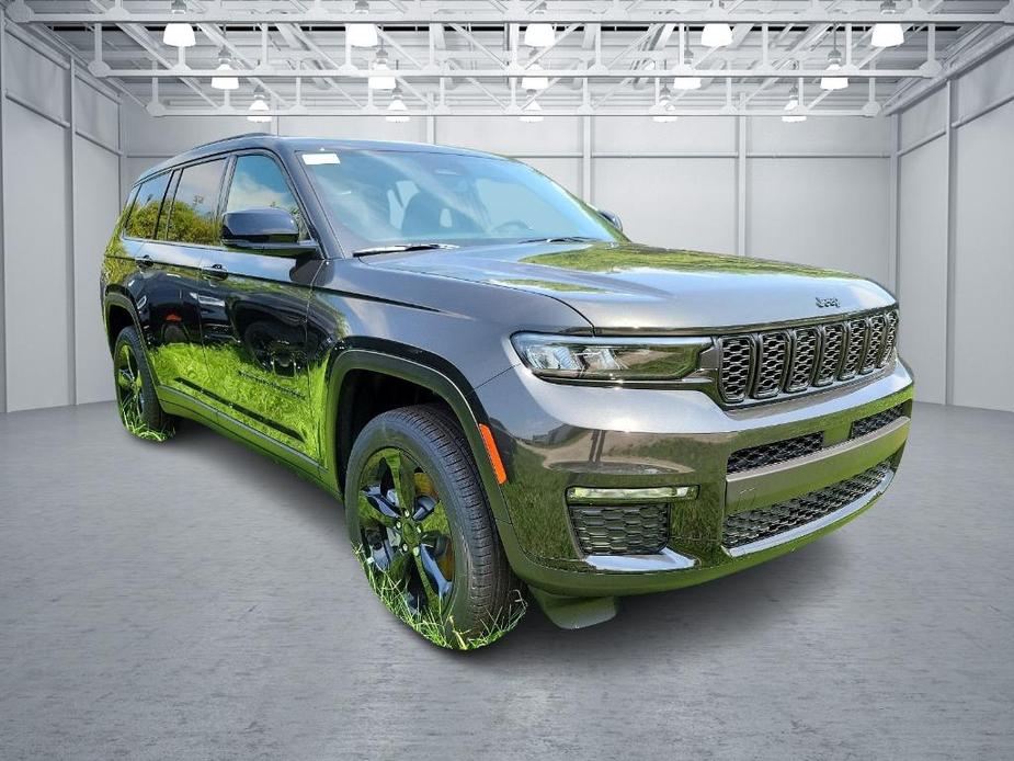 new 2024 Jeep Grand Cherokee L car, priced at $52,234