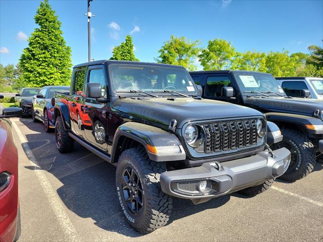 new 2024 Jeep Gladiator car, priced at $53,712