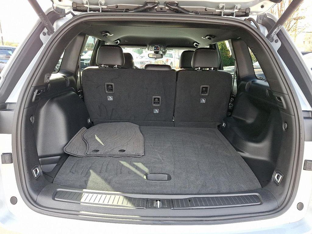 used 2022 Jeep Grand Cherokee car, priced at $36,598