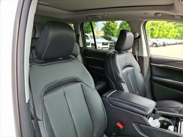 used 2023 Jeep Grand Cherokee car, priced at $37,598