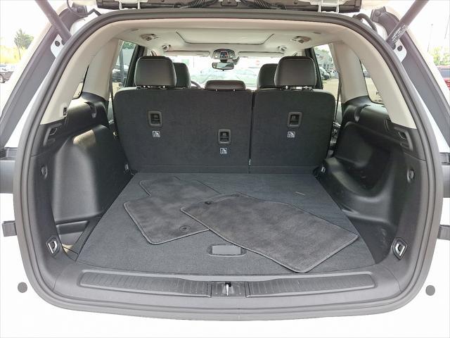 used 2023 Jeep Grand Cherokee car, priced at $37,598