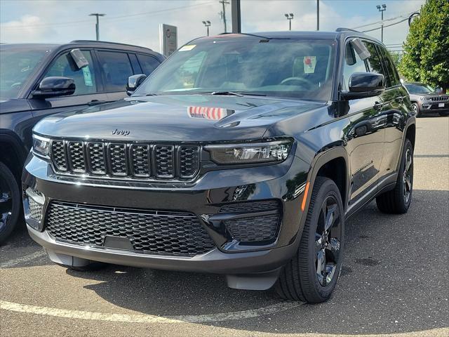 new 2024 Jeep Grand Cherokee car, priced at $45,774