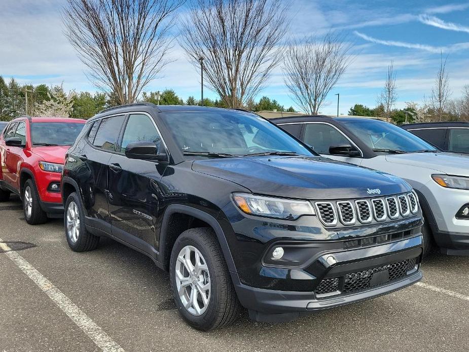 new 2024 Jeep Compass car, priced at $38,909