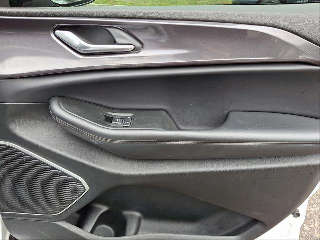 used 2021 Jeep Grand Cherokee L car, priced at $32,598
