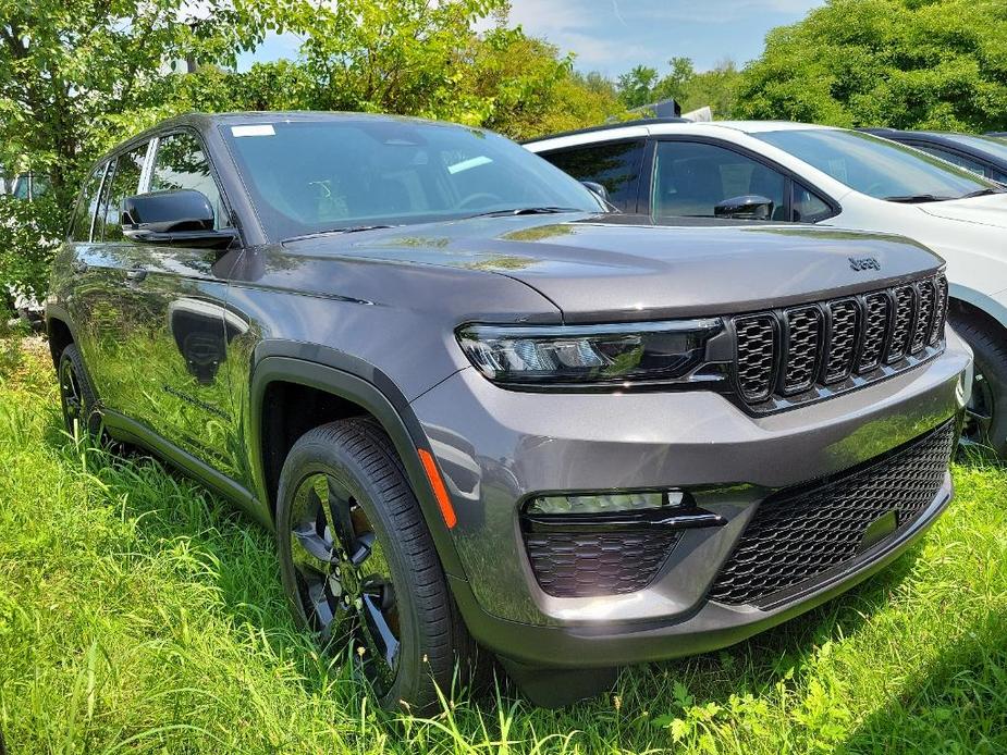 new 2024 Jeep Grand Cherokee car, priced at $50,634