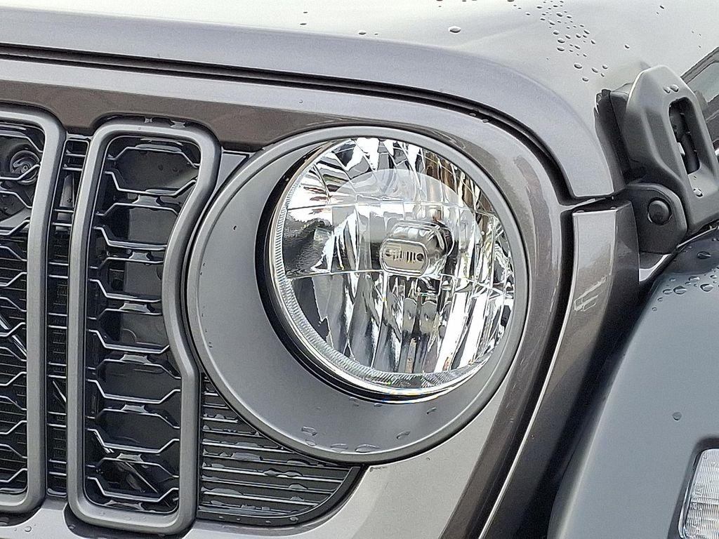 new 2026 Jeep Wrangler car, priced at $50,954