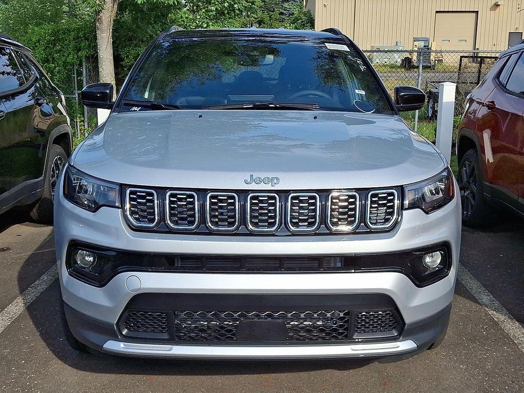 new 2025 Jeep Compass car, priced at $33,184