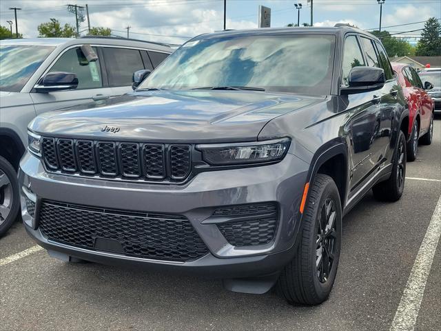 new 2024 Jeep Grand Cherokee car, priced at $44,629