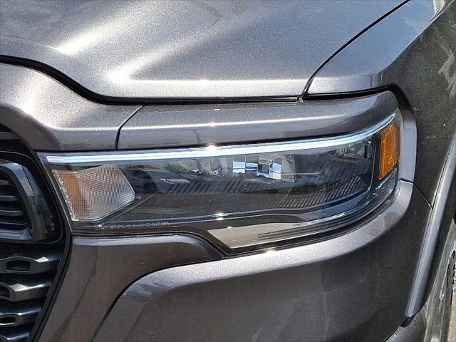 new 2025 Ram 1500 car, priced at $55,516