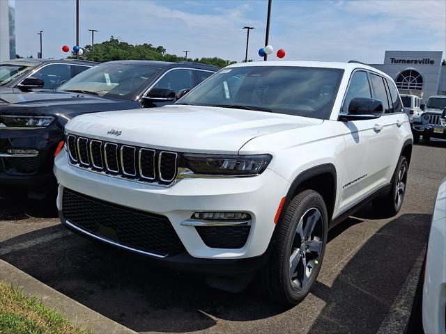new 2025 Jeep Grand Cherokee car, priced at $48,861