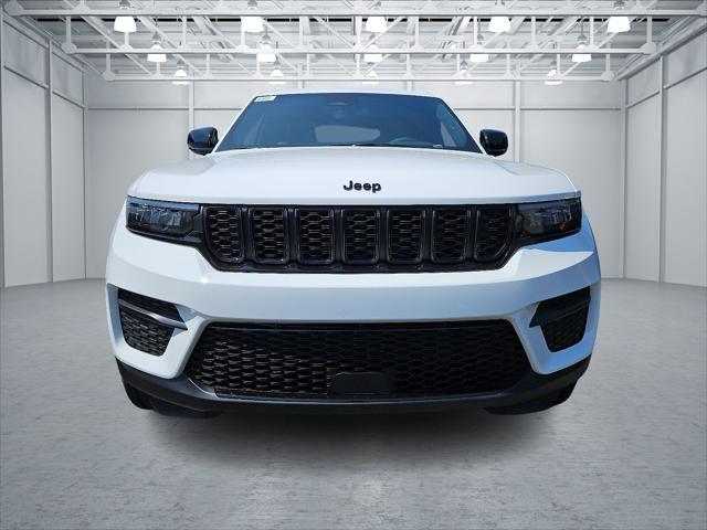 new 2024 Jeep Grand Cherokee car, priced at $45,179