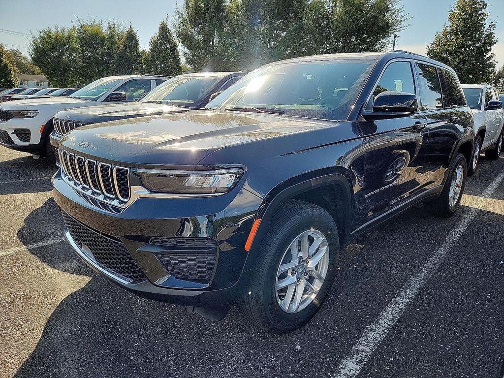 new 2025 Jeep Grand Cherokee car, priced at $41,519