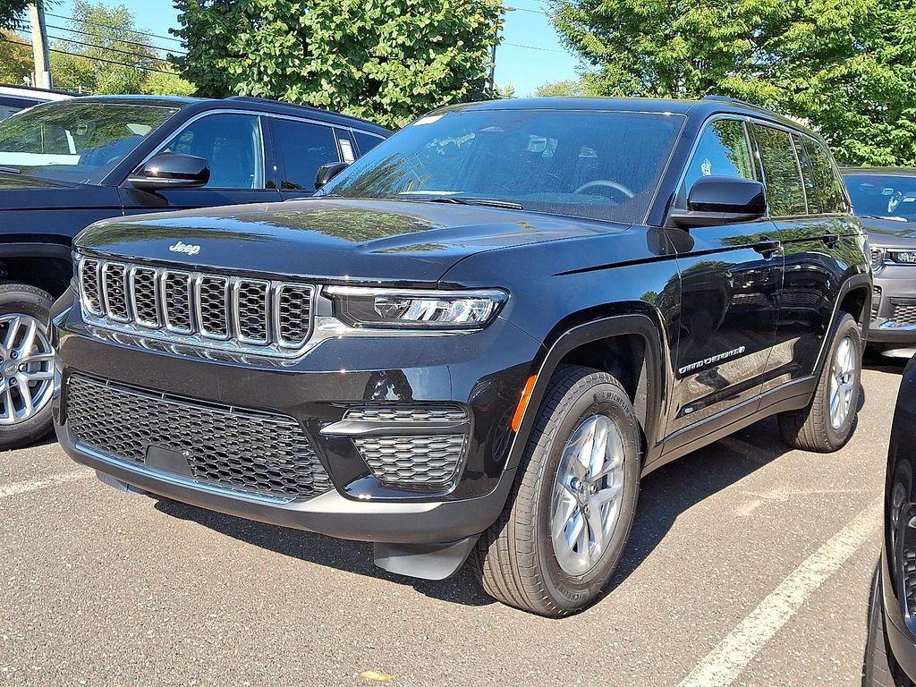 new 2025 Jeep Grand Cherokee car, priced at $41,519