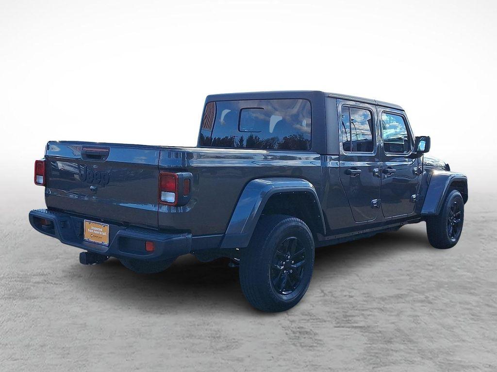 used 2022 Jeep Gladiator car, priced at $35,598