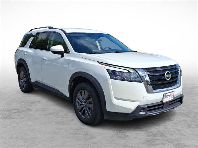 used 2023 Nissan Pathfinder car, priced at $33,194