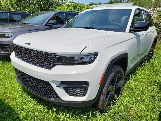 new 2024 Jeep Grand Cherokee car, priced at $46,174