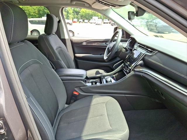 used 2022 Jeep Grand Cherokee car, priced at $31,598