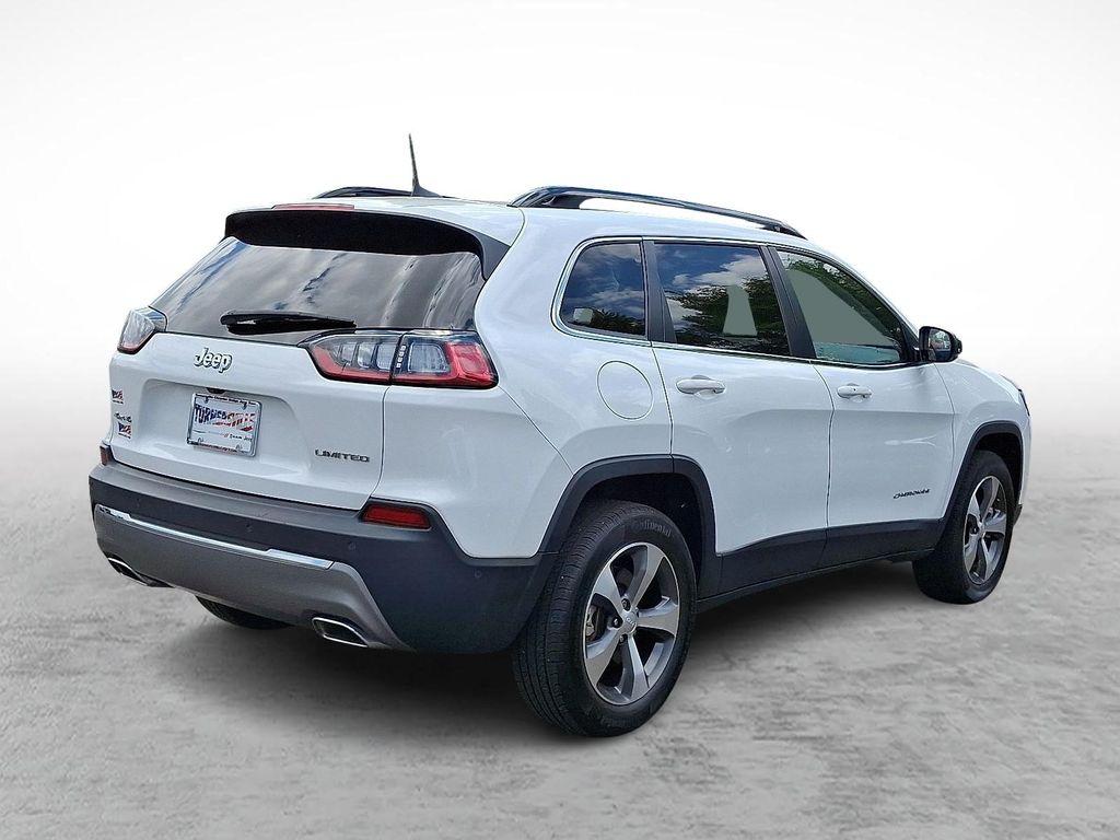 used 2022 Jeep Cherokee car, priced at $25,598